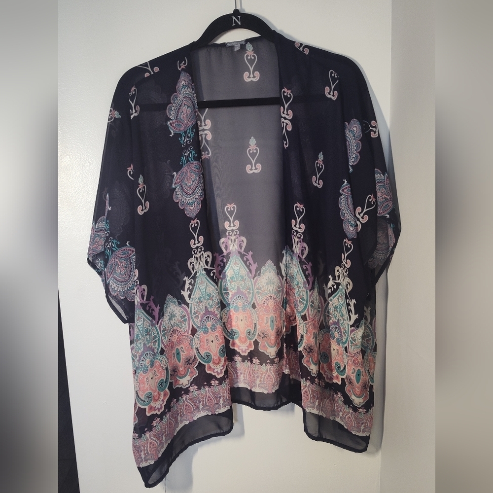 Charlotte Russe Black Sheer Paisley Kimono with Coral and Teal Accents #9